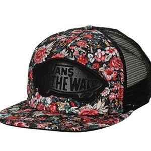Vans off the Wall beach girl trucker floral hat
